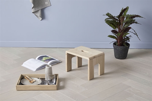 Andersen Furniture, Reach stol, Oak flot designet skammel